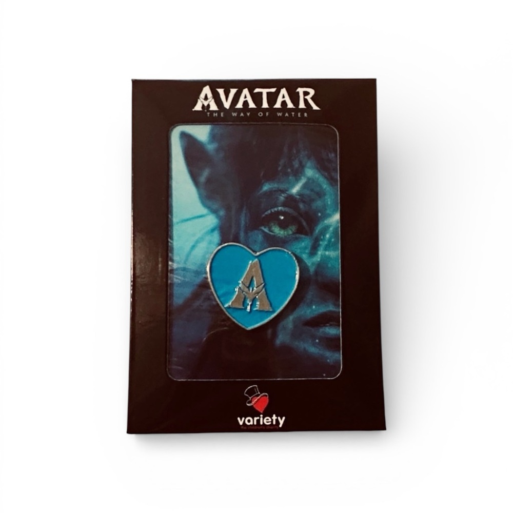 Avatar: The Way of Water Variety Gold Heart Pin - Limited Edition Collectible